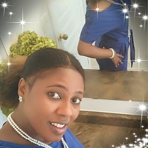 Meet your Posher, Edwine